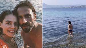 Burak yamantürk (born 23 december 1983) is a turkish actor. Ozge Ozp Pirincci And Her Lover Burak Yamanturk Went To The Sea In January