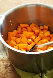 Curried Butternut Squash Soup Minimalist Baker Recipes Recipe Curried Butternut Squash Soup Butternut Squash Soup Myfitnesspal Recipes