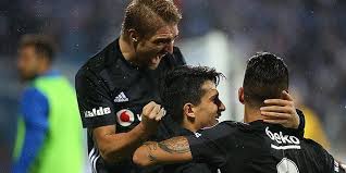 Kartal'da jeremain lens 5, oğuzhan özyakup, quaresma ile dorukhan toköz 3'er, adem ljajic 4, hutchinson ve kagawa da 2'şer kez gol sevinci yaşadı. Dun Gecenin Kahramani Bana Gore Caner Erkin Di