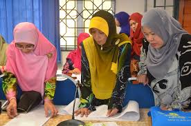 Malaysia melakar sejarah dengan memenangi dua pingat emas pada paralimpik rio di brazil, di mana dua atlet negara itu turut mencipta rekod dunia dan rekod paralimpik. Sbpi Rawang Majlis Penyerahan Keputusan Sijil Pelajaran Malaysia Spm 2015