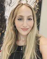 Helping my clients find the place they want to call home is my passion.  Nothing beats the feeling of “home”. 💛