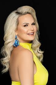 Jamie Redmond's Instagram, Twitter & Facebook