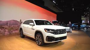 All atlas cross sports come with a touchscreen infotainment display providing both apple carplay and android auto integration. Vw S New Atlas Cross Sport Suv Preview Consumer Reports
