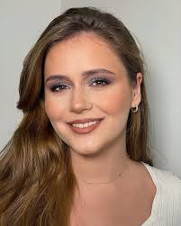 Alexandra Grosu Make-up Artist