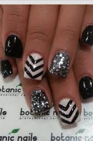 Black And Grey Nails Designs Black Gray White And Glittery Pretty Acrylic Nails Botanic Nails Nails