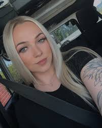 Dani Saunders (@danisaunderss) • Instagram photos and videos