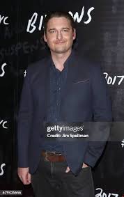 419 Toby Leonard Moore Photos & High Res Pictures