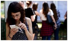Examenul de bacalaureat 2021 începe luni, 28 iunie, cu proba scrisă la limba română. Lnjqmqy3cfatlm