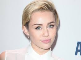 Miley Cyrus Shocking Shower Selfie Will Make You Wildly Jealous Miley Cyrus Miley Cyrus Tongue Miley