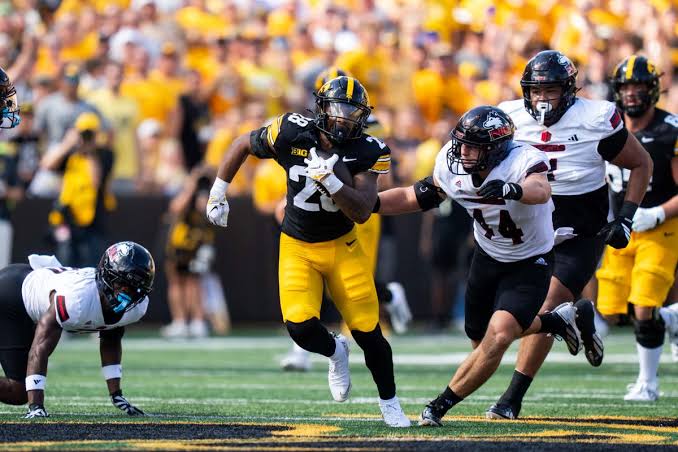 Iowa vs Northern Illinois football recap of Hawkeyes' dominant win