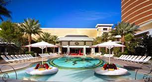 Las Vagas The Pool At Encore Offers Private Cabanas Loaded With A Mini Fridge Plasma Tv A Table Chairs And Sof Las Vegas Pool Vegas Pools Las Vegas Resorts