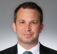 Larry Perlman at Foley & Lardner LLP