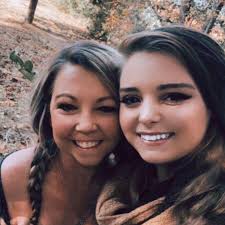 Anyone have AT&T and actually likes having service with them !???￼