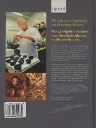 Hij vult tomaten op met gehakt en serveert een aardappel bij. Shock O Latier Druk 1 Verrassende Chocoladegerechten Dominique Persoone 9789059168077 Amazon Com Books