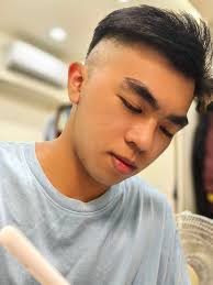 徵學生】 【姓名】 黃楓凱【學歷】 中國醫藥大學牙醫系【經歷】  2021數學奧林匹亞初選通過2021物理奧林匹亞初選通過高一高二參加成功大學物理人才培訓計畫