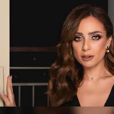 نفس الخلقة مرفقة بـ لفظ بذيء. Ø±ÙŠÙ… Ø§Ù„Ø¨Ø§Ø±ÙˆØ¯ÙŠ Ø¨Ø§Ù„Ø­Ø¬Ø§Ø¨ ÙˆØ¨Ø¯ÙˆÙ† Ù…ÙƒÙŠØ§Ø¬ Ù…Ù† Ø£Ù…Ø§Ù… Ø§Ù„ÙƒØ¹Ø¨Ø© ÙÙŠØ¯ÙŠÙˆ Dailymotion