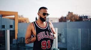 Eladio carrión is an actor and composer, known for eladio carrión & j balvin: Eladio Carrion El Exnadador Que Lo Esta Petando En El Trap Latino El Huffpost Life
