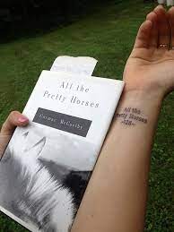 Te extraño mamá frases feliz día mamá frases frases para mama frases cielo madre en el cielo poema para la madre vida carta a mi abuelo padre. 21 Hermosas Y Poderosas Historias Detras De Estos Tatuajes Tienen Un Verdadero Significado Buena Mente