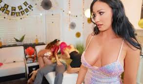Search for pimpbunny Sophie xdt porn videos free