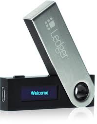 This ensures that nobody except you will ever gain access to your private keys. Nano Ledger S Die Sicherste Beste Hardware Wallet