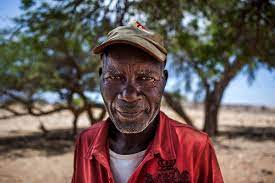 As a khoisan group, most nama are small boned and light skinned, but taller than the most famous bushman group, the san, who also live in namibia. Namibia Damara