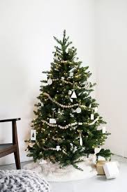 We've got christmas decoration ideas aplenty. 69 Unique Christmas Tree Decorating Ideas And Pictures 2020
