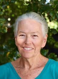 Carleen Ryan's Instagram, Twitter & Facebook