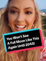 El impactante Strawberry Moon de 2023: ¡No te lo pierdas!