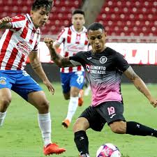 Mora y baca se dieron un golpe que sonó hasta las islas. Cruz Azul Vencio 2 0 A Chivas De Guadalajara Por La Liga Mx Video Resumen Goles Respuestas El Comercio Peru