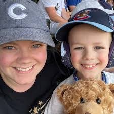 Stacie Bender's Instagram, Twitter & Facebook