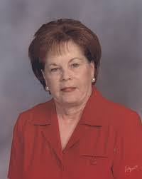 Diane Macey's Instagram, Twitter & Facebook