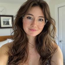 Ginger Swain's Instagram, Twitter & Facebook