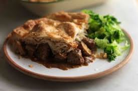 If using a food processor, pulse the butter and flour together until the mix resembles fine breadcrumbs. The Hairy Bikers Superb Steak And Ale Pie Recipe