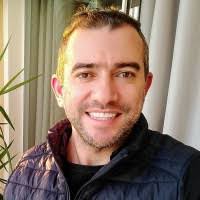 Alan Andre's Instagram, Twitter & Facebook