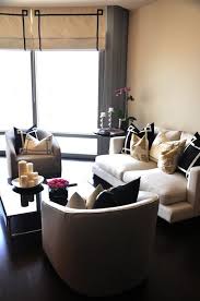 Black And White Sofa Design Living Rooms Caitlin Wilson Textiles White Sofa Black Greek Key Pillows Steel Gray Greek Key Pillows Chunky S Home Decor Home Living Room Living Room Designs