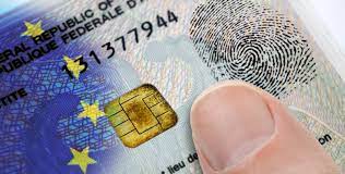Ab august 2021 werden alle verpflichtet, bei beantragung von neuen personalausweisen fingerabdrücke auf dem chip speichern. Personalausweis Ohne Fingerabdruck Publik Forum De Menschen Meinungen