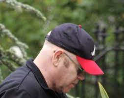 Pin By Kane Brown On Elton John Faces Wigs Elton John Face Elton John Face