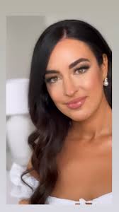 Wedding week for this beautiful lady!! I meet her through doing her best  friend’s wedding hair… now I get to do her hair and also she’s been my  babysitter 🤗❤️ so excited for you Jamie!! , Makeup- ...