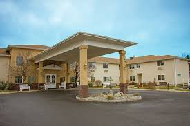 Brookdale South Hill Is An Assisted Living Community Located In Spokane Wa This Is A Large Sized Assisted South Hills Senior Living Communities House Styles