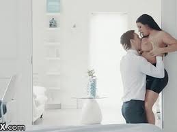 Teen brother and sister who rarely get to see each other fall in love with one another one summer. Mature Kissing Sex Videos Sexy Naked Woman In Free Kissing Porn Tube On Milffuck Fun