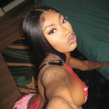asian doll & her digital camera that she gatekeeps -