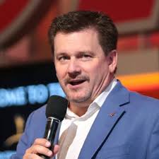 100 Notable Alumni of Saint Louis University [Sorted List]