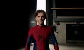 Tom Holland Suffers Concussion on ‘Spider-Man’ Set, Takes Break From Filming