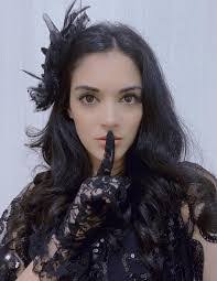 Cindy Cazares's Instagram, Twitter & Facebook