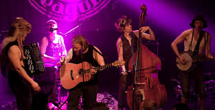 From wikimedia commons, the free media repository. Pukki Kaalinen Ajakiri Kitarr