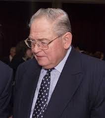 Edward George's Instagram, Twitter & Facebook