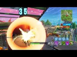 Detailed fortnite stats, leaderboards, fortnite events, creatives, challenges and more! How To Play Fortnite Fortnite Funny Text Memes Youtube Videos