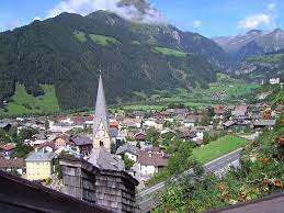 In osttirol wurden zahlreiche testmöglichkeiten eingerichtet. Matrei In Ostirol Picture Of Felsenkapelle Matrei In Osttirol Tripadvisor