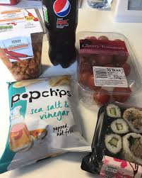This meal deal would normally cost you £4.35, but a tesco meal deal will cost you £3, which means that you save £1.35. Pretty Hungry At Lunch Today Tesco Meal Deal Pasta 4 5 Popchipsuk 4syns Sushi 1 5syns Whilst At Colle Meal Deal Slimming World Recipes Spicy Chicken