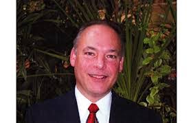 Gina Mead's Instagram, Twitter & Facebook